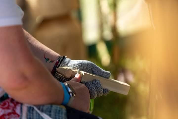 Wood carving with Benny Braunbar